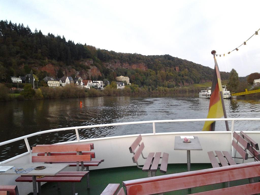 Saar-Mosel-Tal Apartment Konz Exterior photo